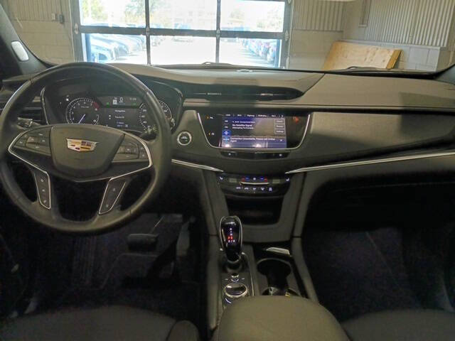 2025 Cadillac XT5 Premium Luxury