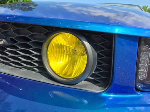 2005 Ford Mustang GT Deluxe