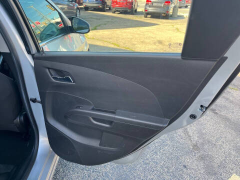 2013 Chevrolet Sonic LT Auto