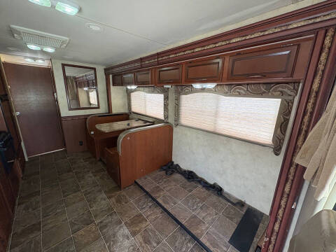 2012 Ford E-Series E-450 SD