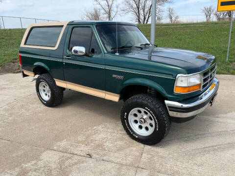 1994 Ford Bronco for sale at BISMAN AUTOWORX INC in Bismarck ND