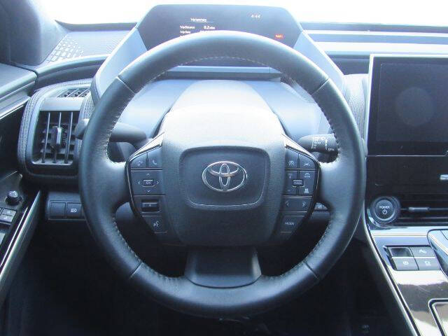 2024 Toyota bZ4X XLE
