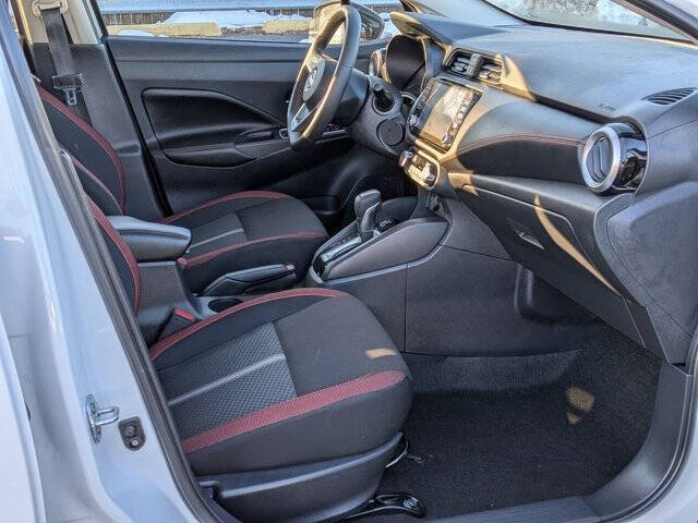 2024 Nissan Versa SR