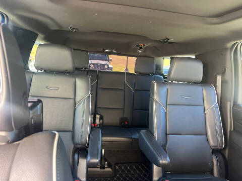 2022 Cadillac Escalade ESV Premium Luxury