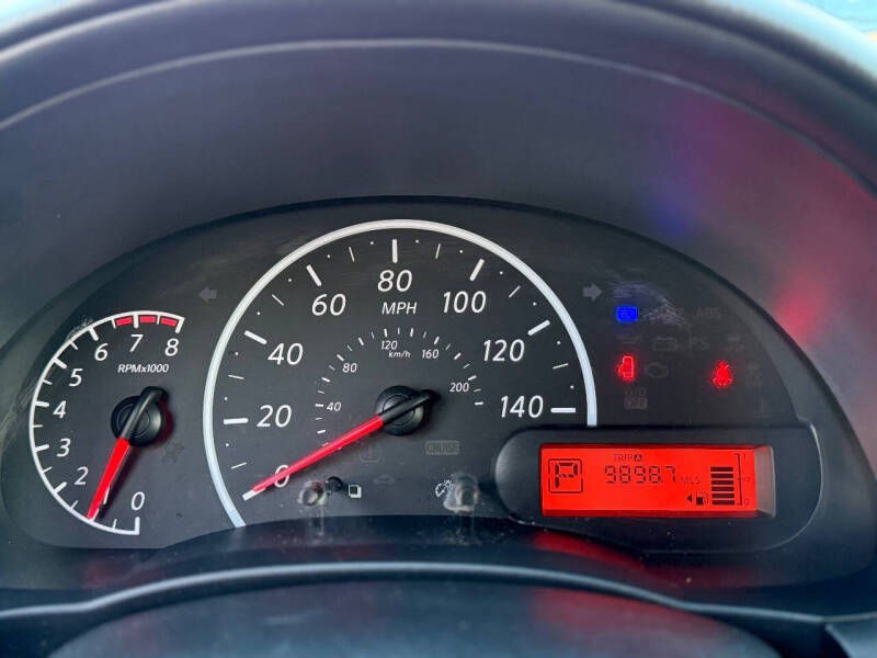 2014 Nissan Versa 1.6 S Plus