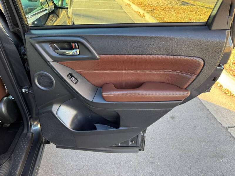 2018 Subaru Forester 2.0XT Touring