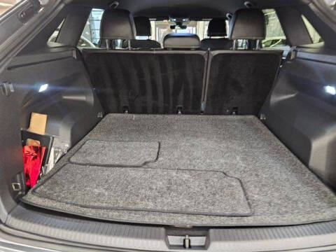 2024 Volkswagen Atlas Cross Sport SE 4Motion