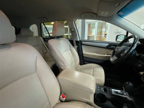 2017 Subaru Outback 2.5i Premium