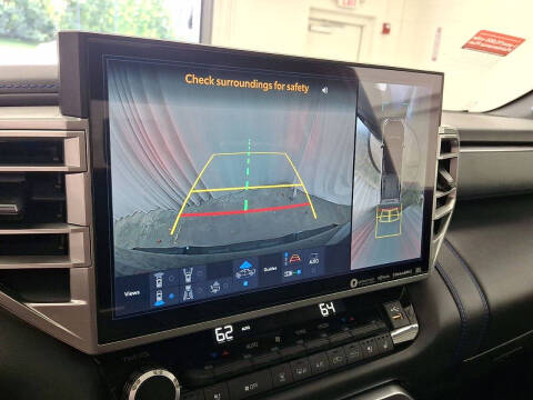 2022 Toyota Tundra Platinum