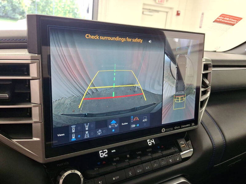 2022 Toyota Tundra Platinum