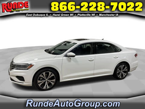 2022 Volkswagen Passat for sale at Runde PreDriven in Hazel Green WI