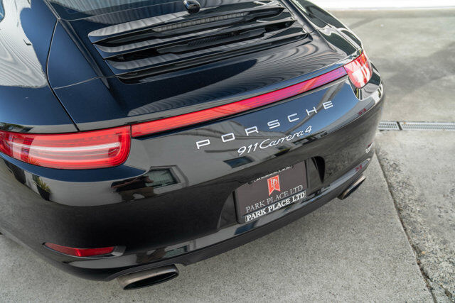 2013 Porsche 911 6