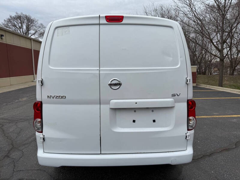 2019 Nissan NV200 SV