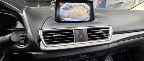 2018 Mazda MAZDA3 Sport