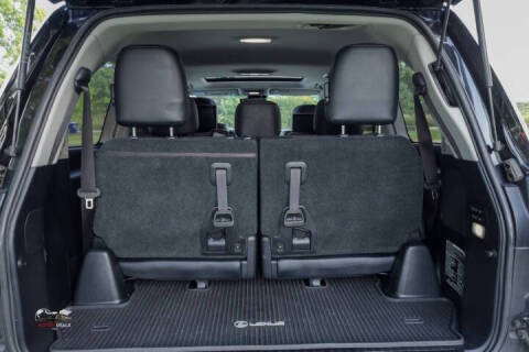 2018 Lexus LX 570 Three-Row