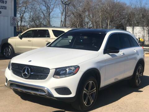 2016 Mercedes-Benz GLC for sale at Discount Auto Company in Houston TX