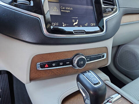 2017 Volvo XC90 T6 Inscription