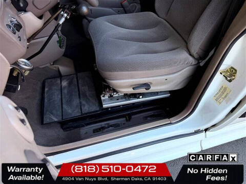 2003 Dodge Grand Caravan SE
