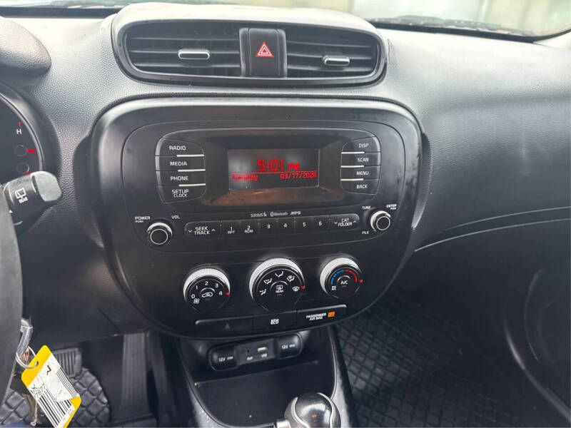 2015 Kia Soul +