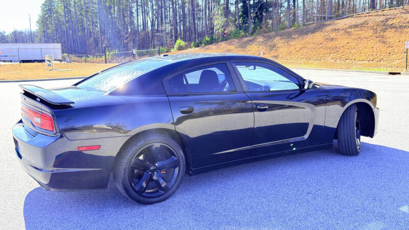 2012 Dodge Charger SXT