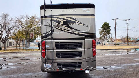 2016 Freightliner XCR Chassis