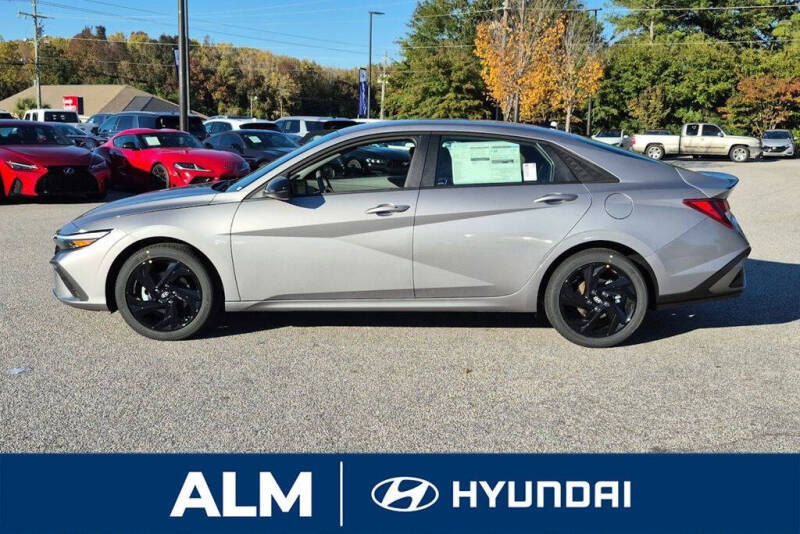 2026 Hyundai Elantra SEL Sport Premium