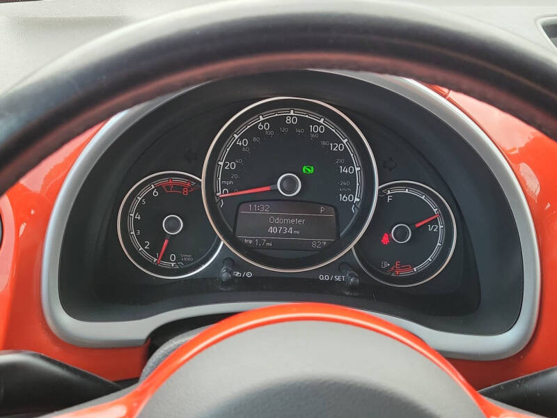 2019 Volkswagen Beetle Convertible