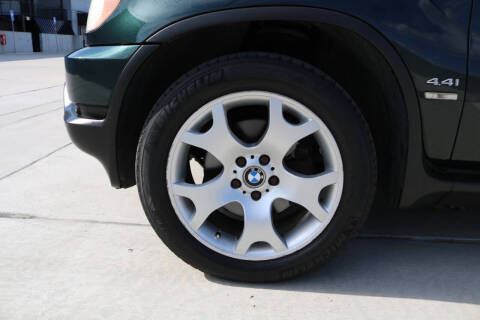 2001 BMW X5 4.4i