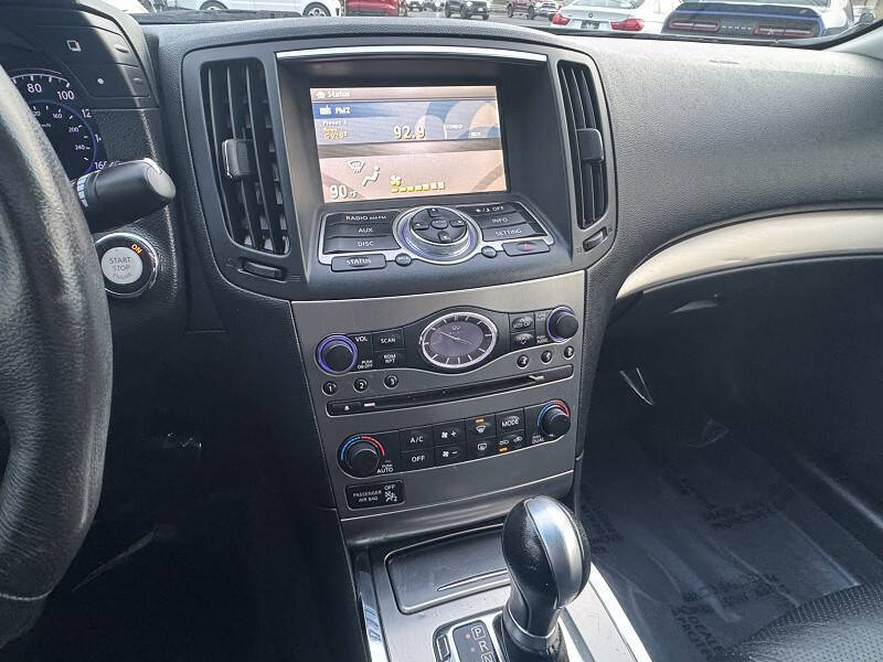 2013 Infiniti G37 Sedan x