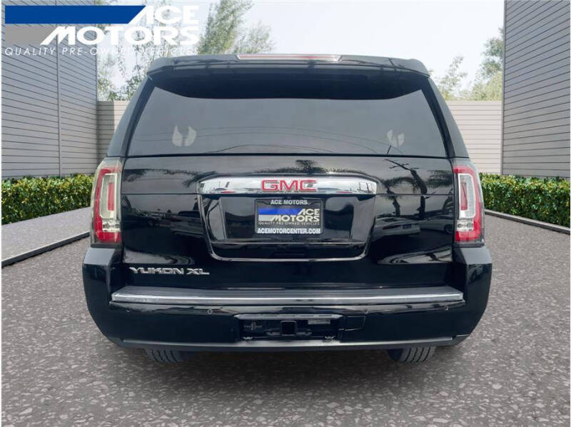 2018 GMC Yukon XL Denali