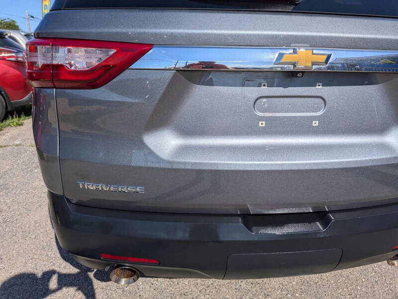 2021 Chevrolet Traverse LS