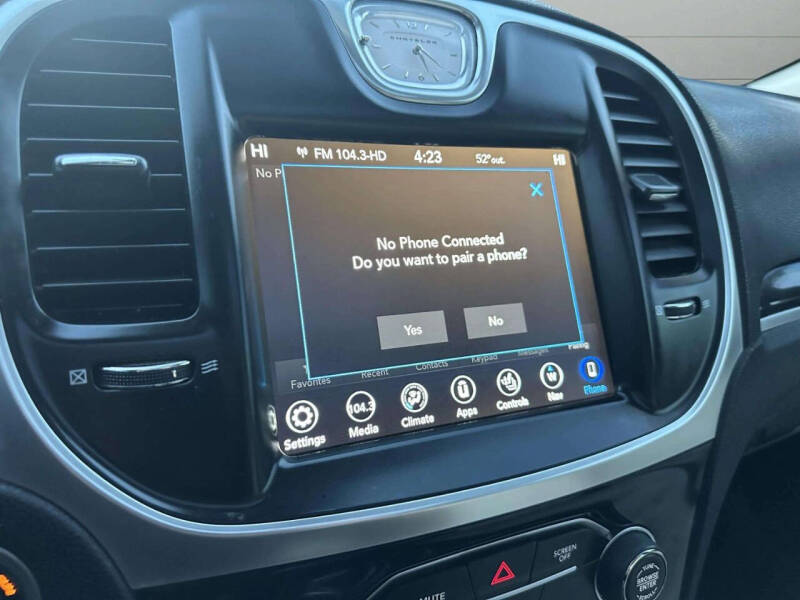 2018 Chrysler 300 Limited