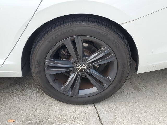 2023 Volkswagen Jetta SE