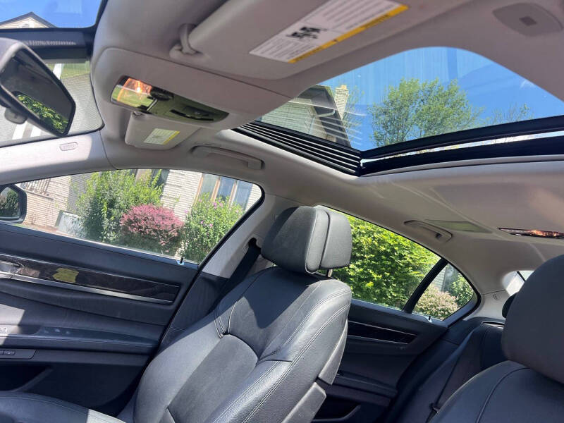 2015 BMW 7 Series 750i xDrive