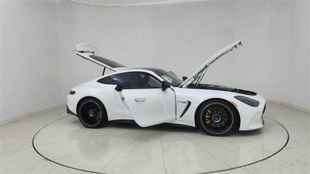 2025 Mercedes-Benz AMG GT 55