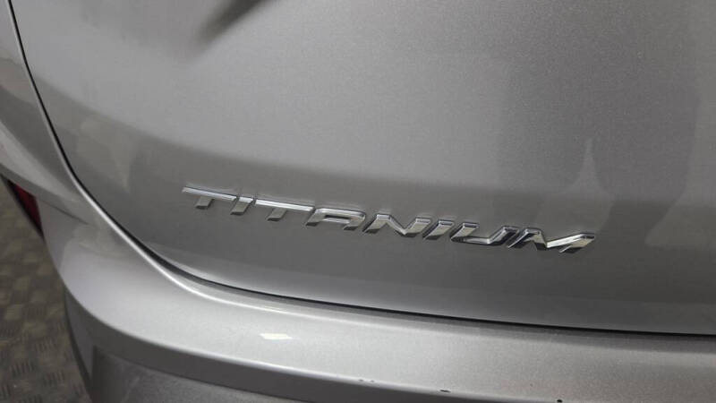 2023 Ford Edge Titanium