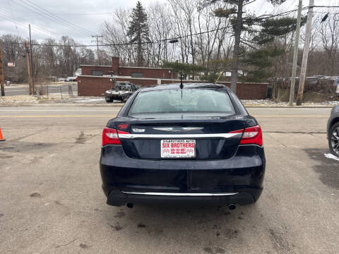 2012 Chrysler 200 Limited