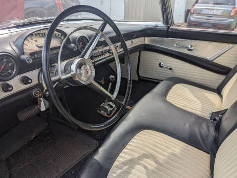 1956 Ford Thunderbird