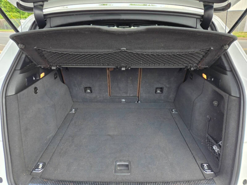 2015 Audi Q5 2.0T quattro Premium Plus