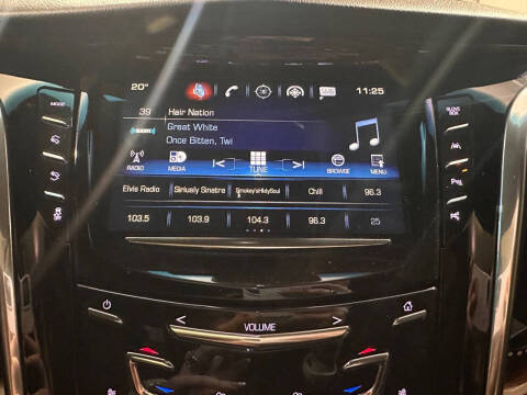 2018 Cadillac Escalade Luxury