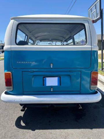 1972 Volkswagen Bus