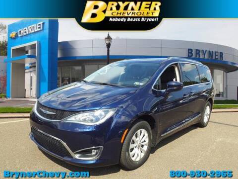 2019 Chrysler Pacifica for sale at BRYNER CHEVROLET in Jenkintown PA