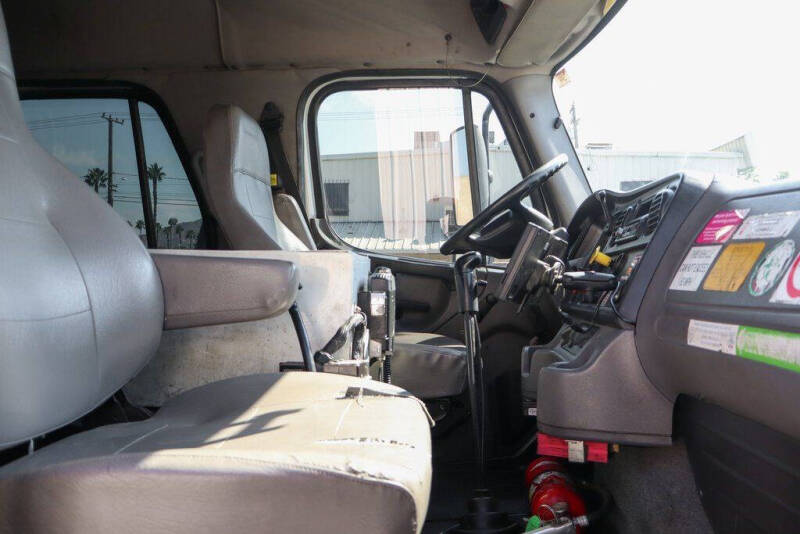 2016 Freightliner 114 SD