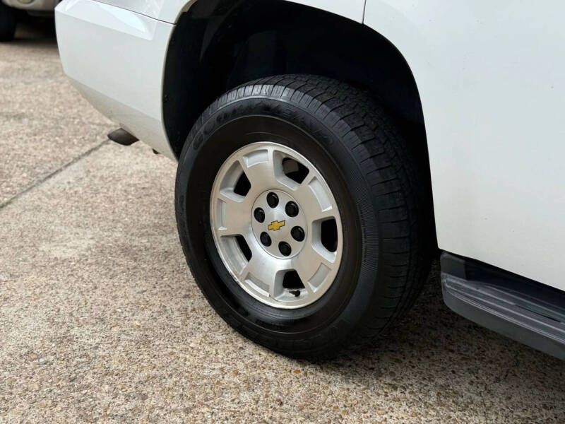 2014 Chevrolet Tahoe Special Service