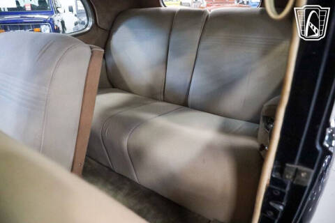 1938 Packard Super Eight