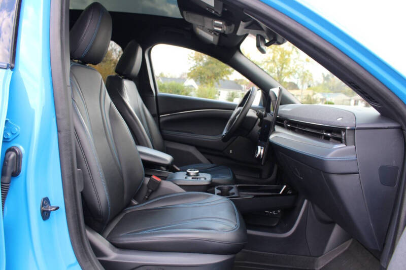 2021 Ford Mustang Mach-E Premium