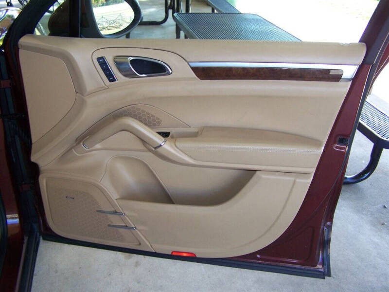 2012 Porsche Cayenne S