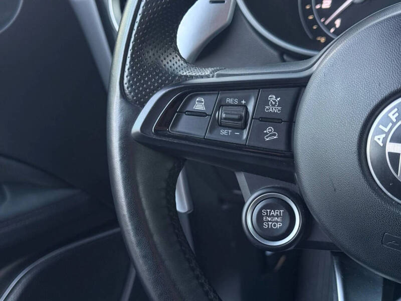 2022 Alfa Romeo Stelvio Sprint