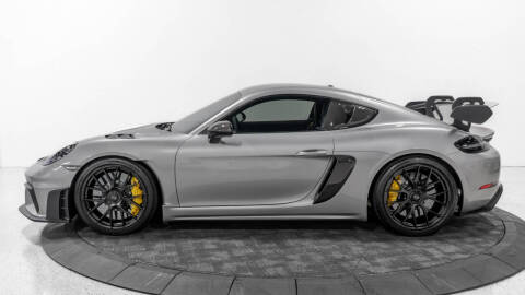 2023 Porsche 718 Cayman GT4 RS