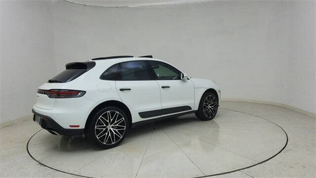 2024 Porsche Macan